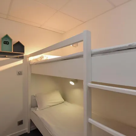 Point France 4* ארסשון