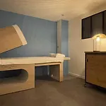 Point France Hotell 4*