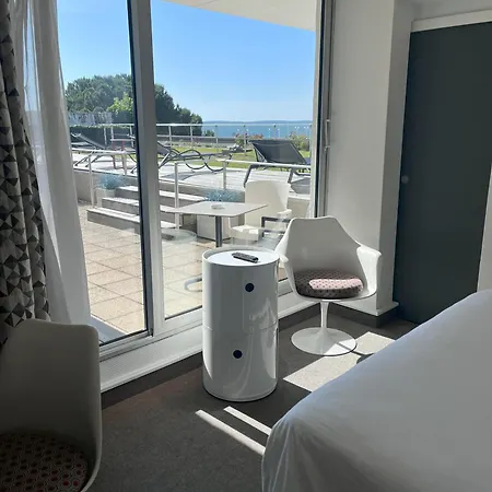Point France Hotel 4*
