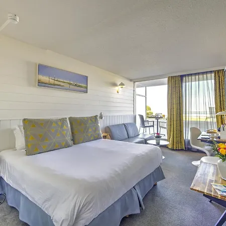 فندق Point France