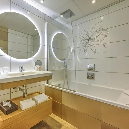 Point France Ξενοδοχείο Αρασόν