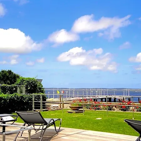 Отель Point France 4*