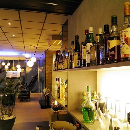 Point France Hotel 4*