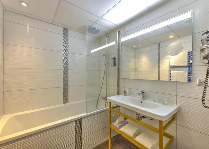 포인트 프랑스 호텔 아르카숑