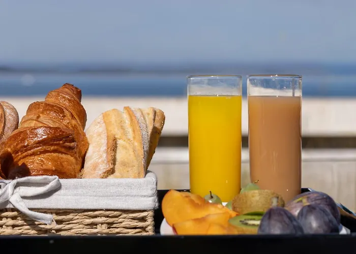 Point France آركاشو