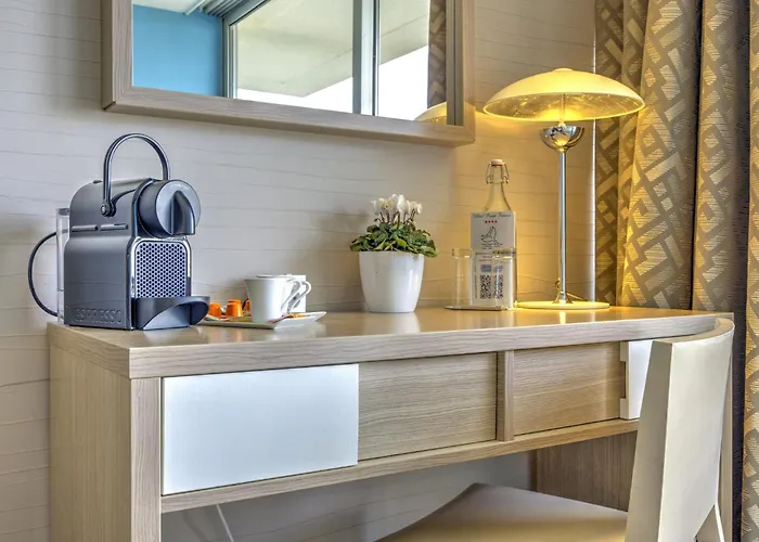 فندق Point France آركاشو