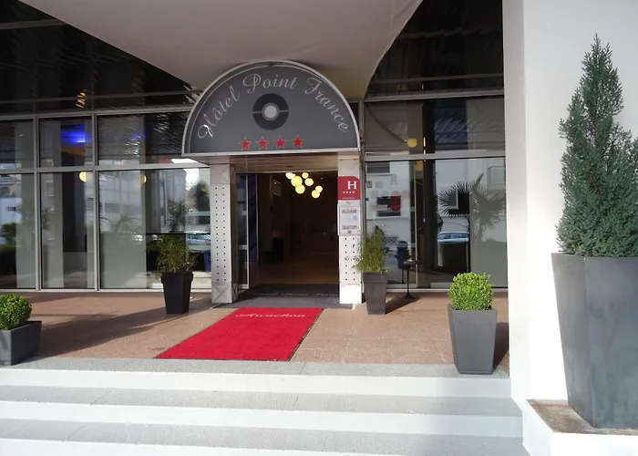 Point France آركاشو