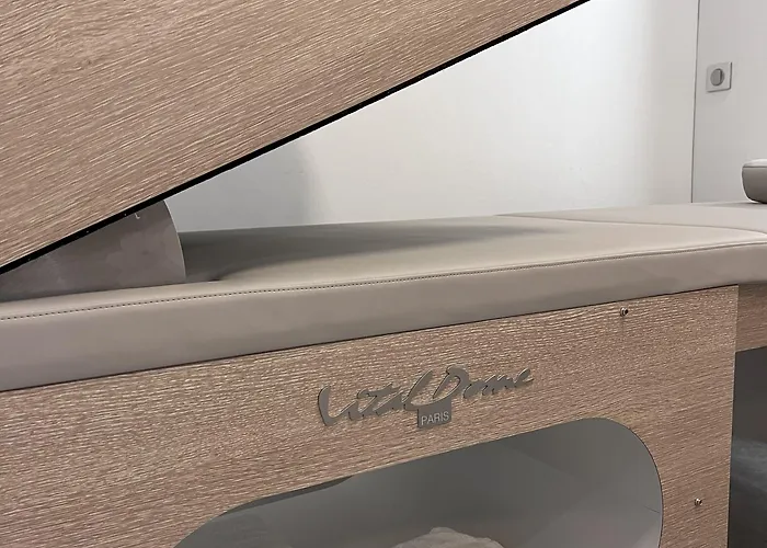 포인트 프랑스 호텔 아르카숑