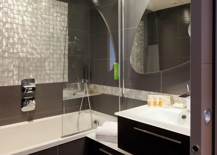 Point France Hotel 4*